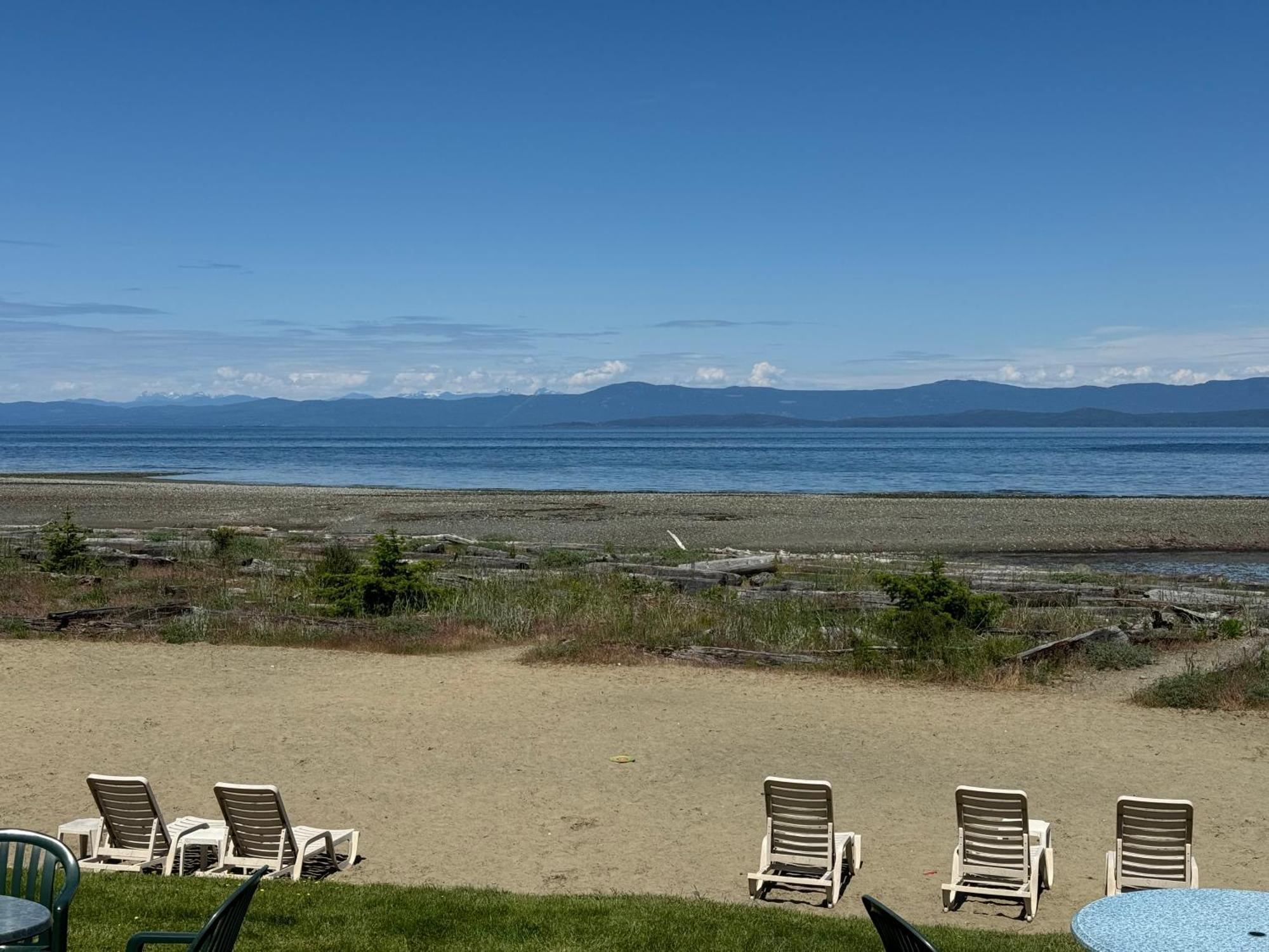 Shorewater Resort Beachfront Studio - 2 Beds Qualicum Beach Exteriér fotografie